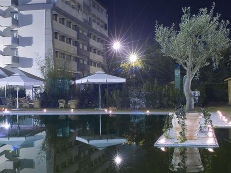 Aris Garden Hotel Casal Palocco Exterior photo