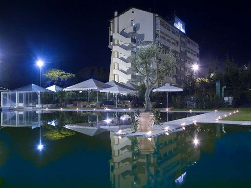 Aris Garden Hotel Casal Palocco Exterior photo