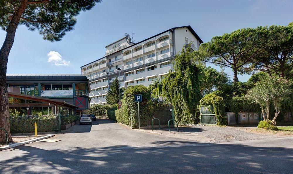 Aris Garden Hotel Casal Palocco Exterior photo