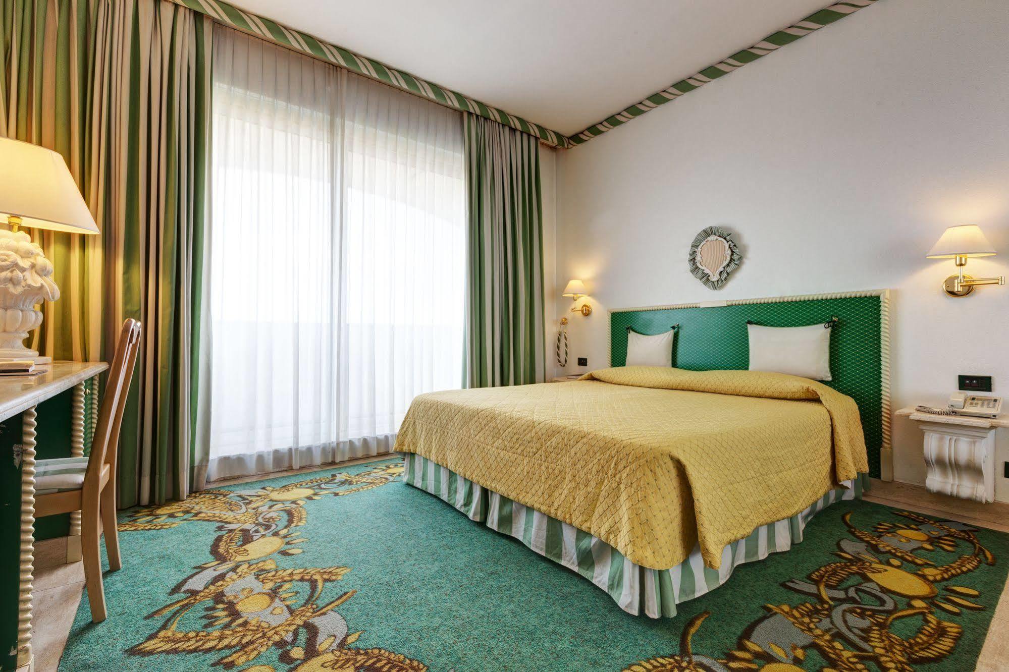 Aris Garden Hotel Casal Palocco Exterior photo