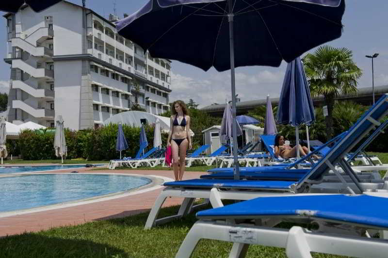 Aris Garden Hotel Casal Palocco Exterior photo