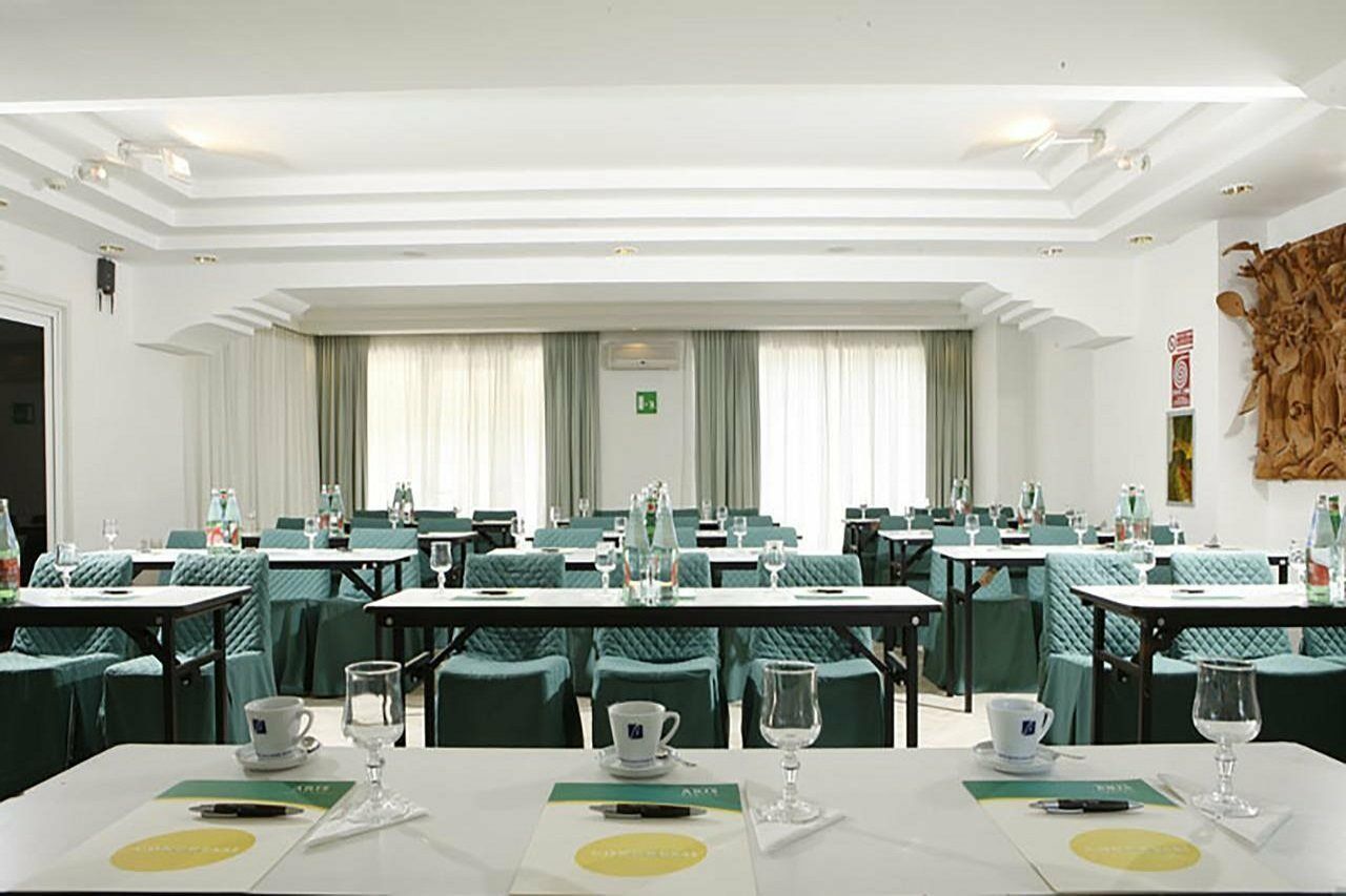Aris Garden Hotel Casal Palocco Exterior photo